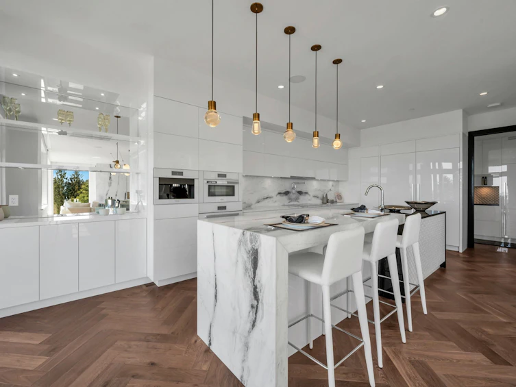 2121 Union Court, West Vancouver, BC, V7S 0B1 - 13