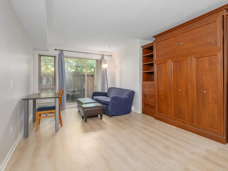 219-9339 University Crescent, Burnaby, BC, V5A 4Y1 - 7