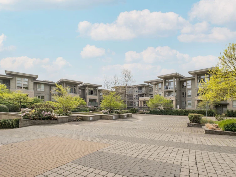 219-9339 University Crescent, Burnaby, BC, V5A 4Y1 - 20