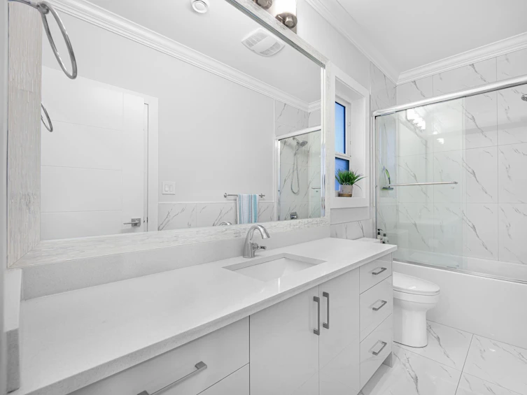 11660 Montego Street, Richmond, BC, V6X 1H4 - 23