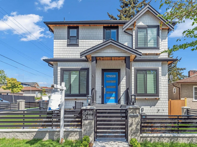 7506 Prince Edward Street, Vancouver, BC, V5X 3R3 - 2