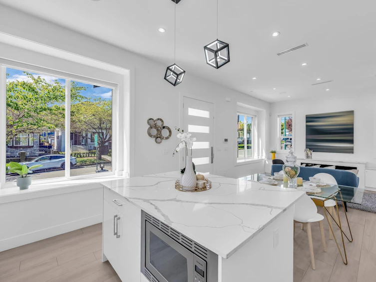 7506 Prince Edward Street, Vancouver, BC, V5X 3R3 - 5