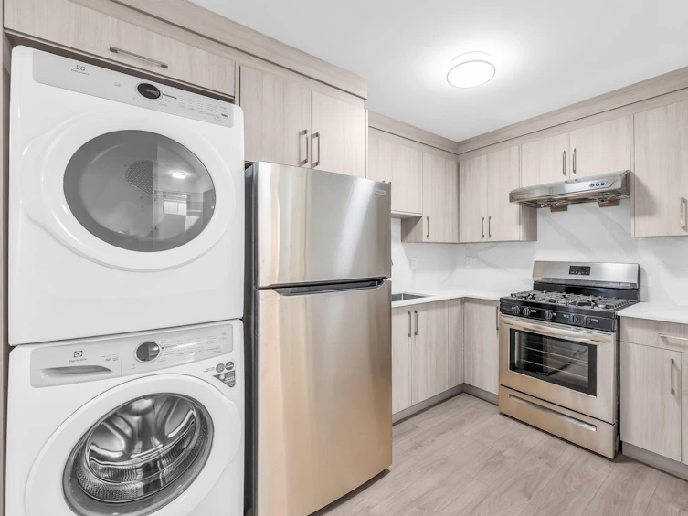 7506 Prince Edward Street, Vancouver, BC, V5X 3R3 - 29
