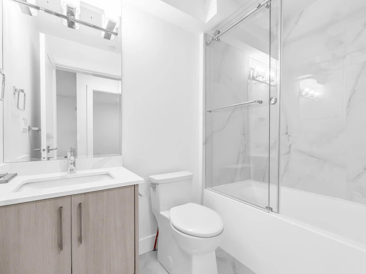7506 Prince Edward Street, Vancouver, BC, V5X 3R3 - 33
