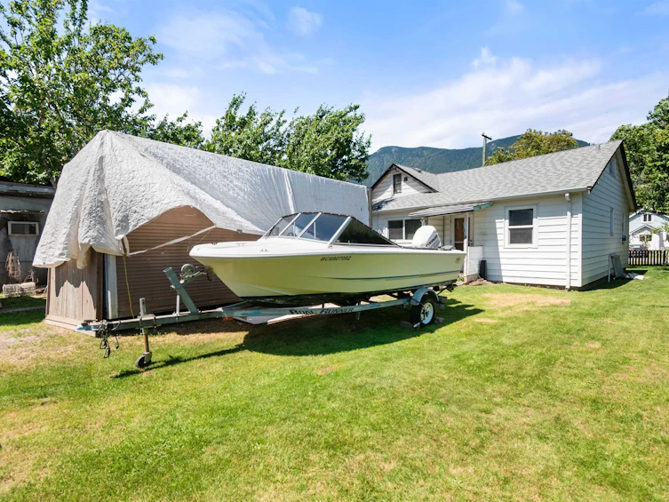 514 Commission Street, Hope, BC, V0X 1L0 - 8