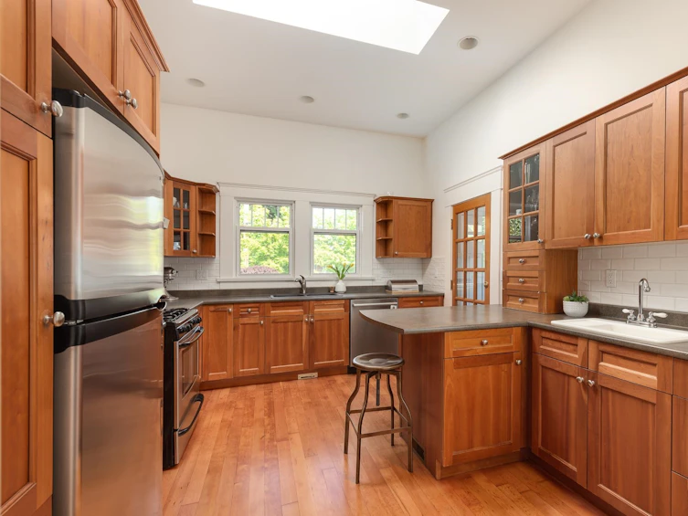 728 Fourth Street, New Westminster, BC, V3L 2W3 - 9