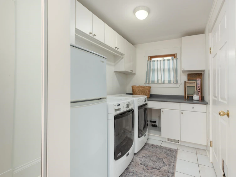 728 Fourth Street, New Westminster, BC, V3L 2W3 - 25