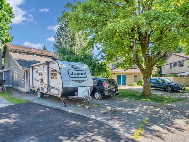 6640 Shawnigan Place, Richmond, BC, V7E 4W9
