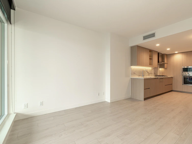 610-4880 Lougheed Highway, Burnaby, BC, V5C 0N1 - 9