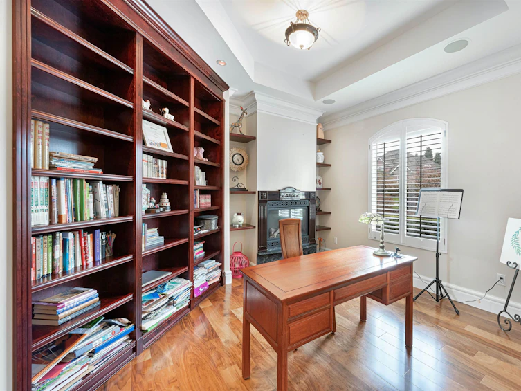2313 Chantrell Park Drive, Surrey, BC, V4A 9W8 - 8