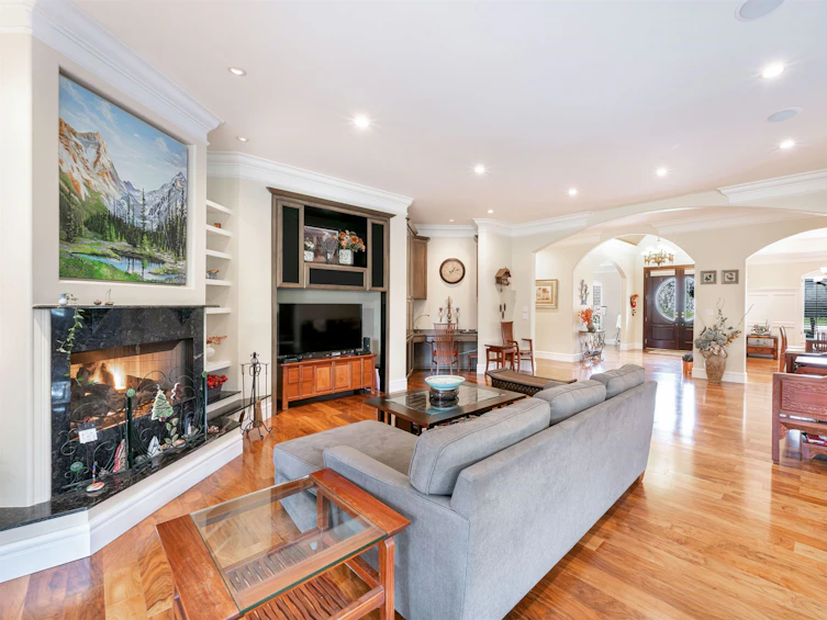 2313 Chantrell Park Drive, Surrey, BC, V4A 9W8 - 9