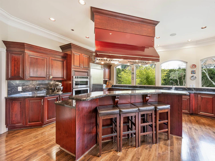 2313 Chantrell Park Drive, Surrey, BC, V4A 9W8 - 12