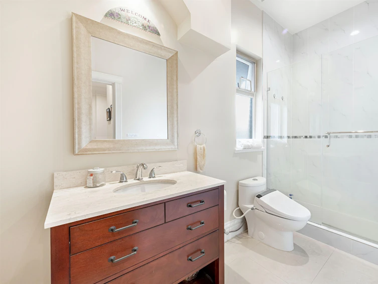 2313 Chantrell Park Drive, Surrey, BC, V4A 9W8 - 20