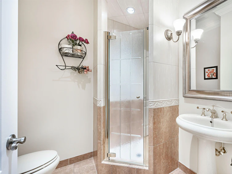 2313 Chantrell Park Drive, Surrey, BC, V4A 9W8 - 22