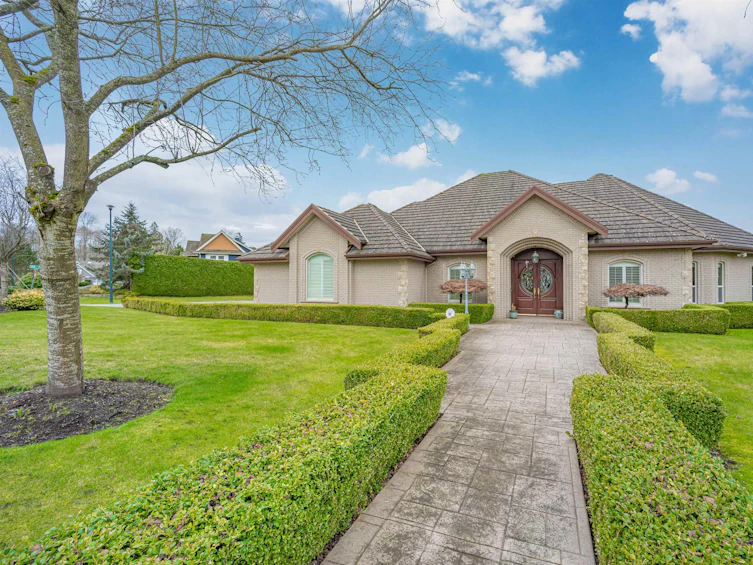 2313 Chantrell Park Drive, Surrey, BC, V4A 9W8 - 23