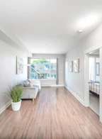 302 6611 Eckersley Road