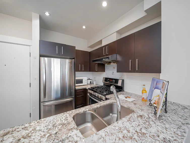 302-6611 Eckersley Road, Richmond, BC, V6Y 0B7 - 12