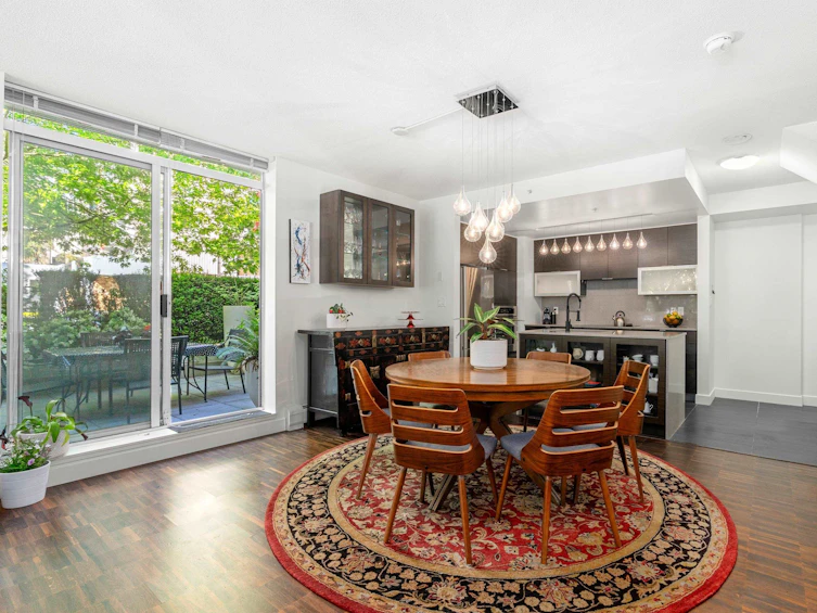 188 Chesterfield Avenue, North Vancouver, BC, V7M 0A4 - 8