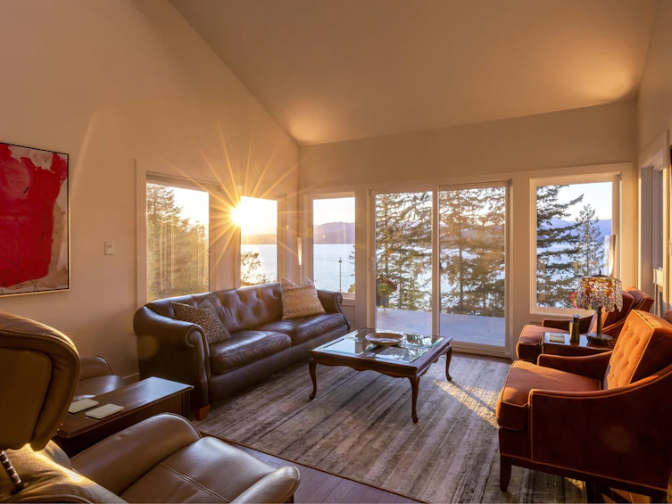 8598 Bedora Place, West Vancouver, BC, V7W 2W4 - 17