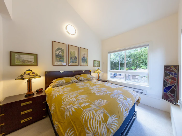 8598 Bedora Place, West Vancouver, BC, V7W 2W4 - 18