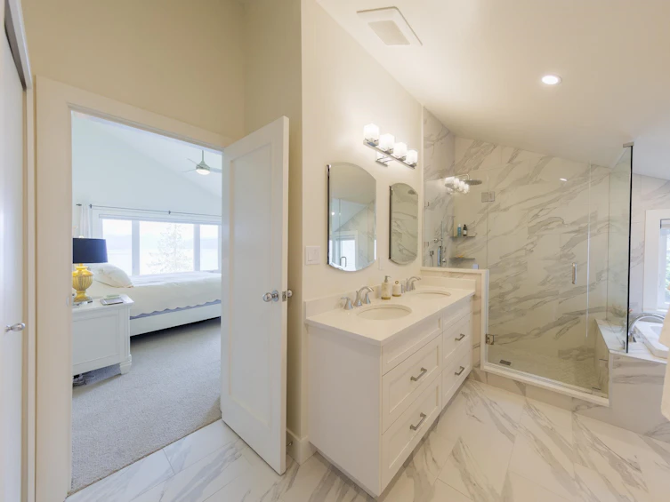 8598 Bedora Place, West Vancouver, BC, V7W 2W4 - 25