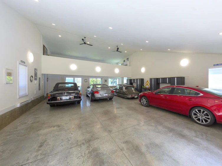 8598 Bedora Place, West Vancouver, BC, V7W 2W4 - 29