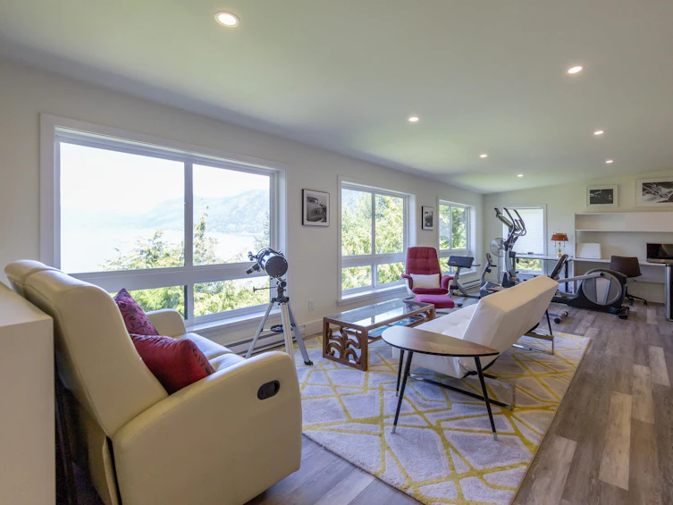 8598 Bedora Place, West Vancouver, BC, V7W 2W4 - 30