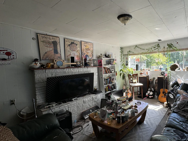 4039 Beatrice Street, Vancouver, BC, V5N 4H7 - 5
