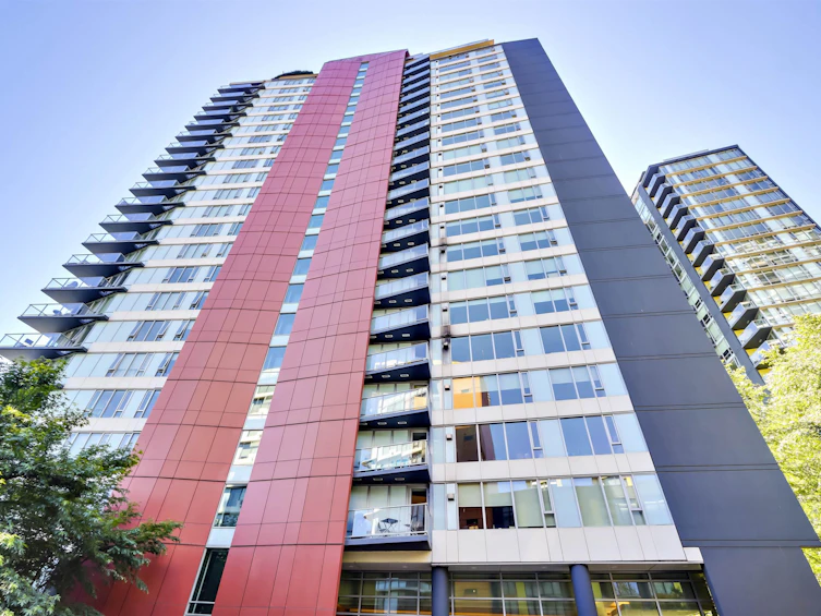 303-8 Smithe Mews, Vancouver, BC, V6B 0A5 - 24