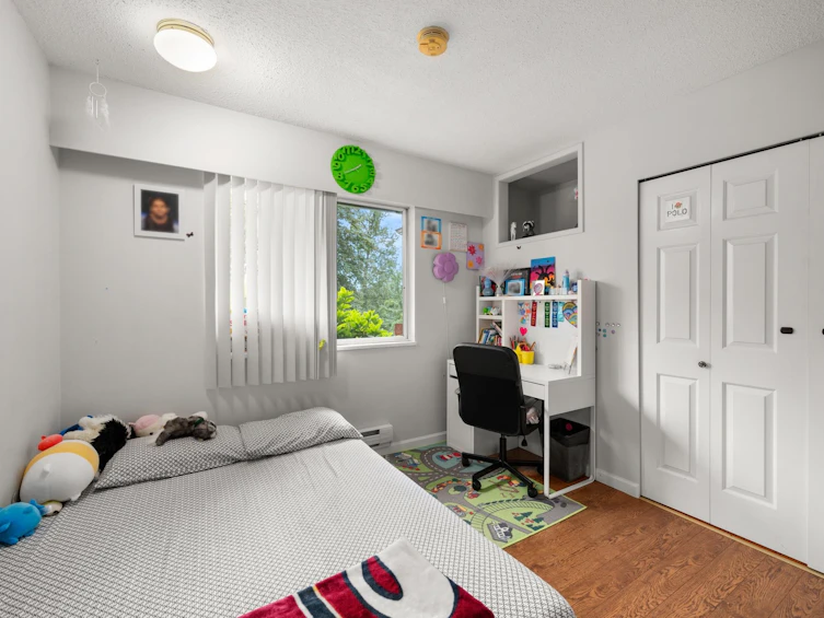 24221 110 Avenue, Maple Ridge, BC, V2W 1H7 - 18