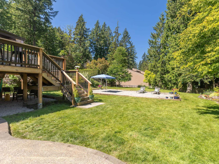 4575 Glenwood Avenue, North Vancouver, BC, V7R 4G6 - 11