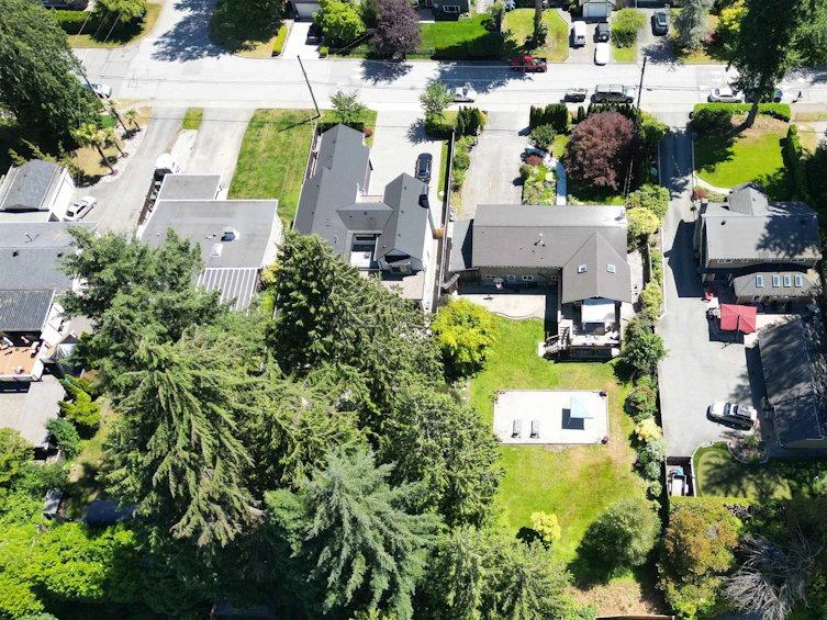 4575 Glenwood Avenue, North Vancouver, BC, V7R 4G6 - 27
