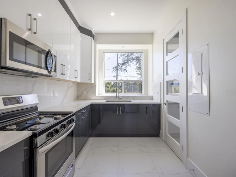 5316 Claude Avenue, Burnaby, BC, V5E 2M5 - 17