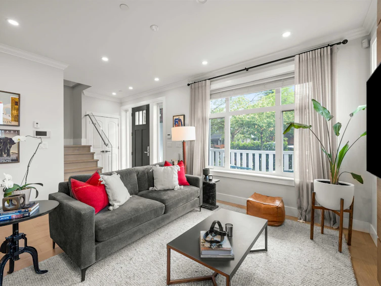 1311 E 13th Avenue, Vancouver, BC, V5N 2B5 - 2
