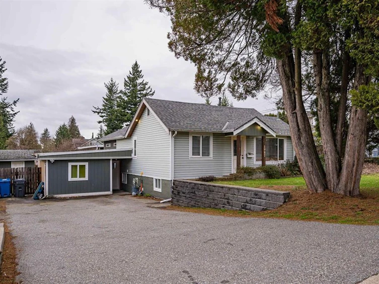 1987 Mckenzie Road, Abbotsford, BC, V2S 3Z5