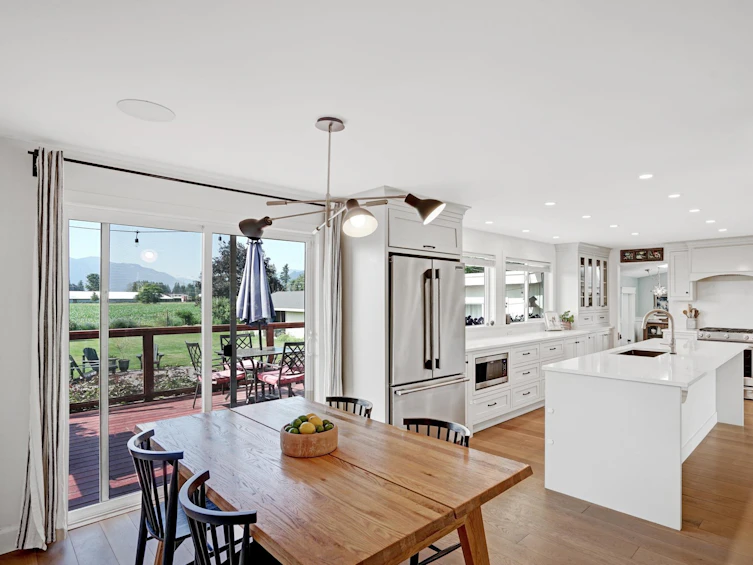 9661 Gibson Road, Chilliwack, BC, V2P 6H4