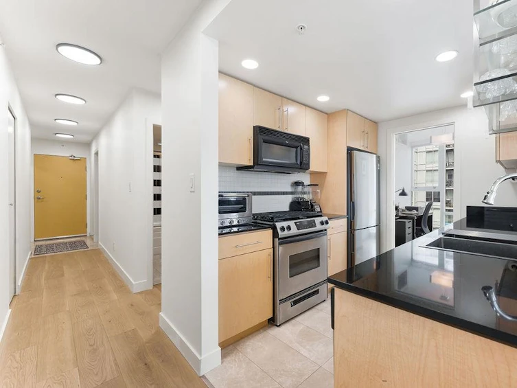 2302-550 Pacific Street, Vancouver, BC, V6Z 3G2 - 8