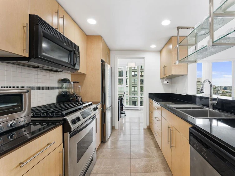2302-550 Pacific Street, Vancouver, BC, V6Z 3G2 - 9