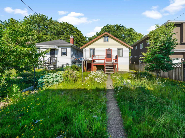 745 Skeena Street, Vancouver, BC, V5K 4P4 - 7