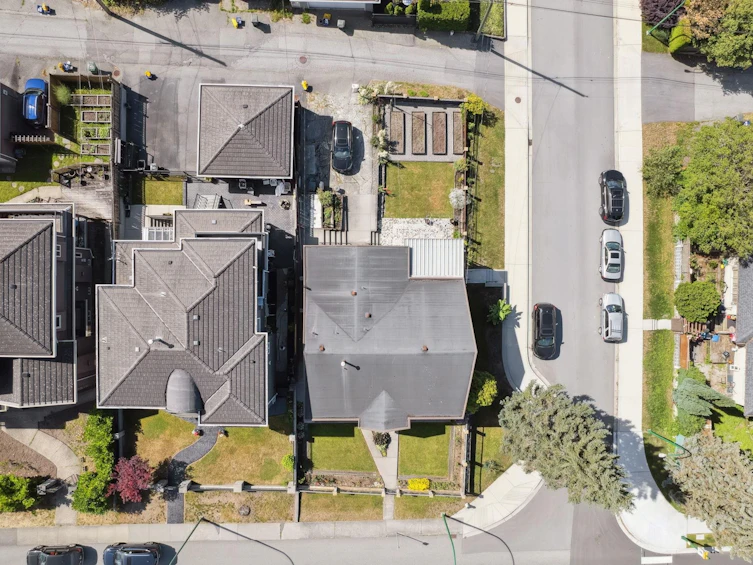 4004 Parker Street, Burnaby, BC, V5C 3B9 - 2