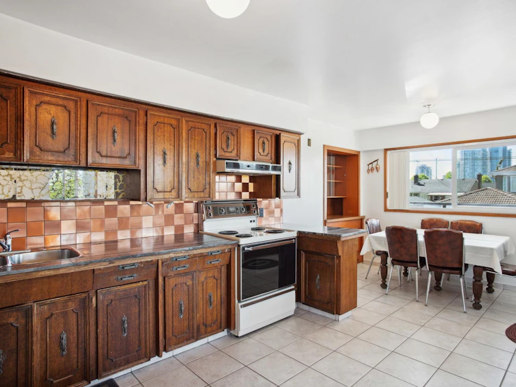 4004 Parker Street, Burnaby, BC, V5C 3B9 - 4