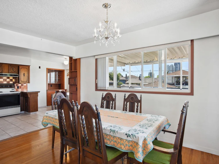 4004 Parker Street, Burnaby, BC, V5C 3B9 - 8