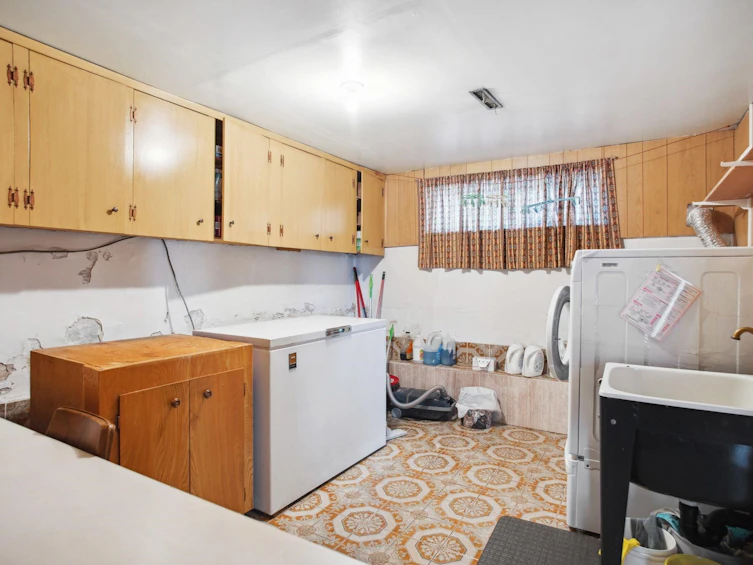 4004 Parker Street, Burnaby, BC, V5C 3B9 - 23
