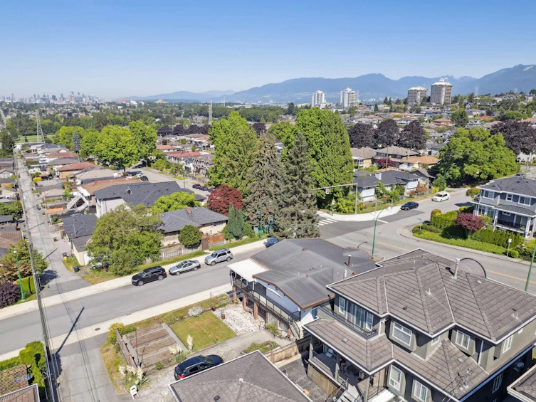 4004 Parker Street, Burnaby, BC, V5C 3B9 - 28