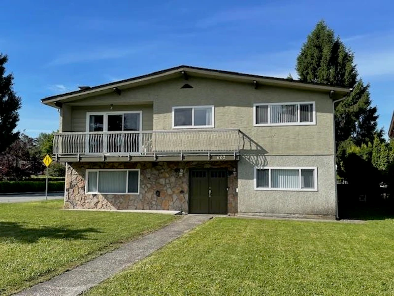602 Allison Place, New Westminster BC V3L 5B9