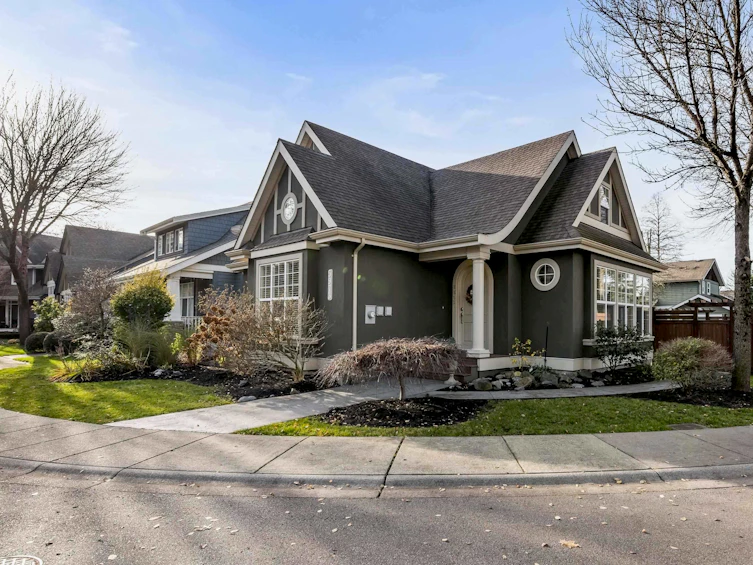 5973 Officers Row, Chilliwack, BC, V2R 0A1 - 2