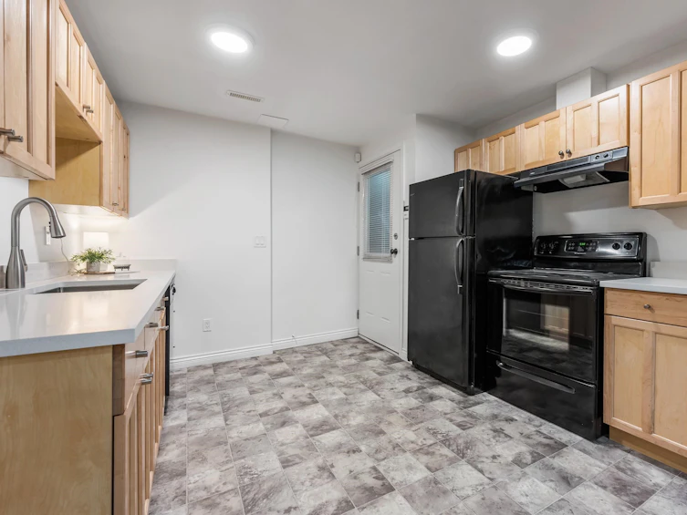 5973 Officers Row, Chilliwack, BC, V2R 0A1 - 32