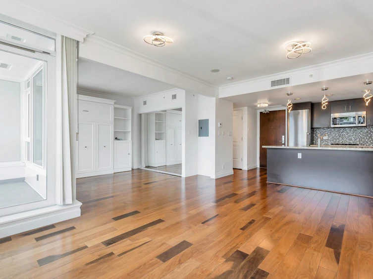 PH1105-133 E Esplanade Street, North Vancouver, BC, V7L 1A1 - 13
