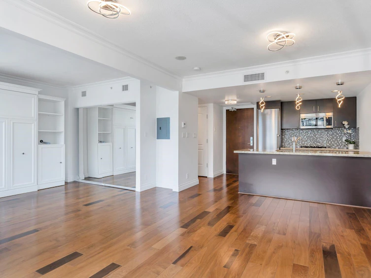 PH1105-133 E Esplanade Street, North Vancouver, BC, V7L 1A1 - 14