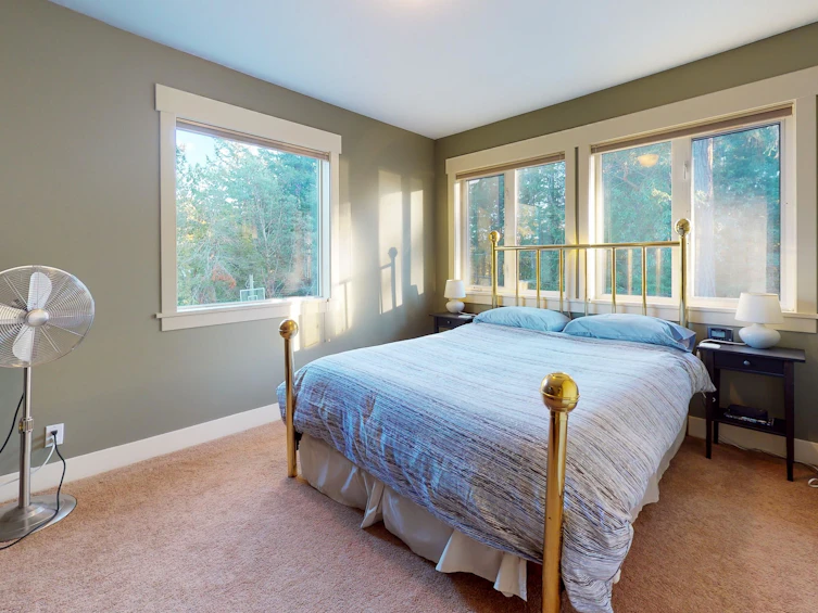 5393 Sans Souci Road, Halfmoon Bay, BC, V7Z 1B6 - 23